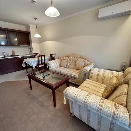 Downtown Апартаменты *