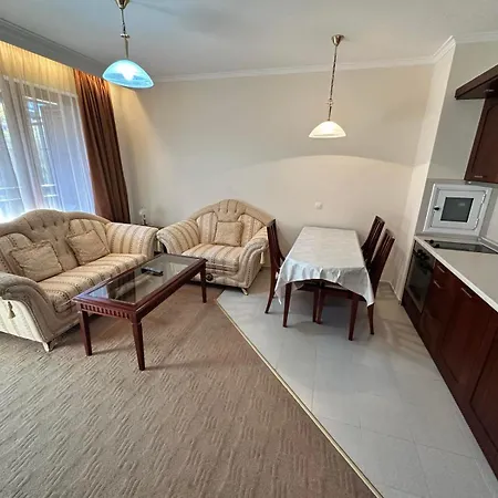 Downtown * Банско